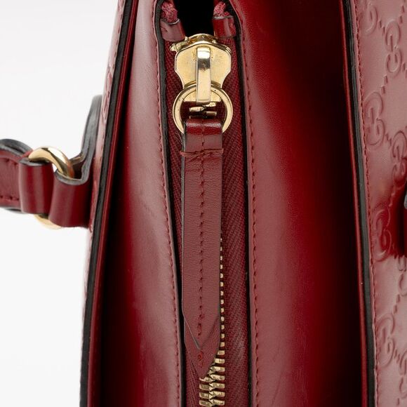 Gucci Guccissima Leather Small Tote - Picture 9 of 15